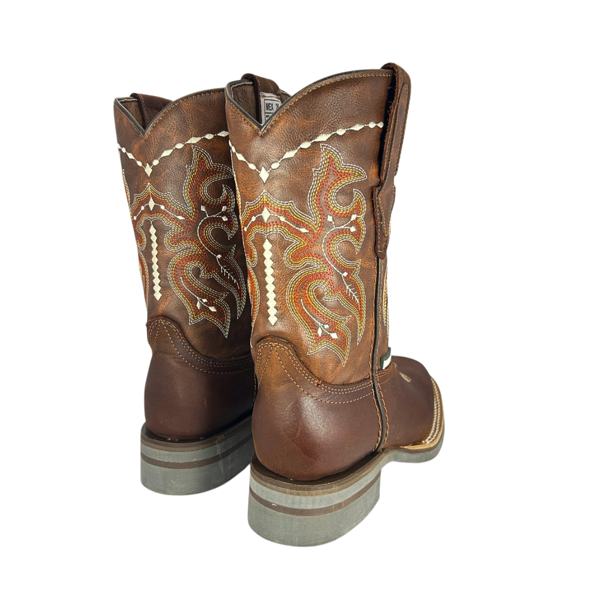 Bota rodeo estilo Búfalo Color shedrón Suela de hule café